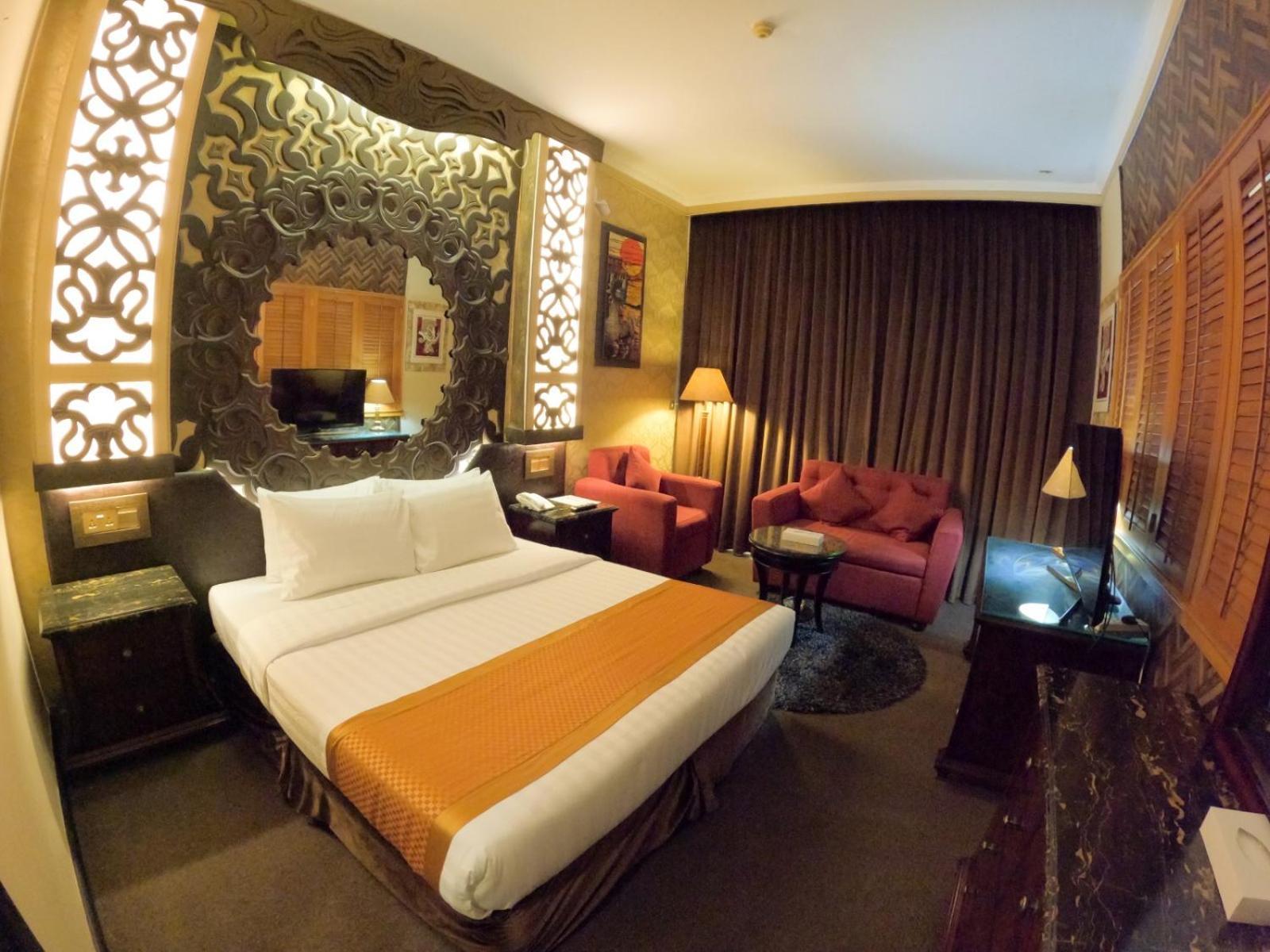 Knight Armour Hotel Dubaï Extérieur photo